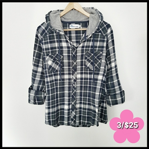 Tops - ⭐3/$25⭐Button Down Plaid Hooded Shirt
